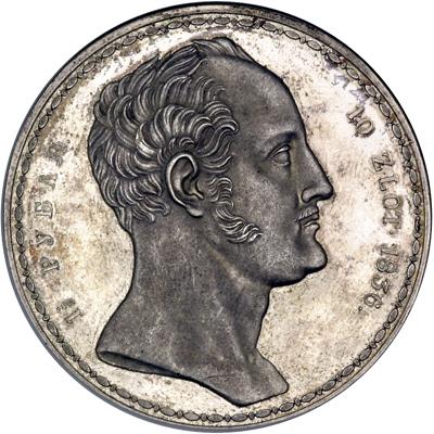 1 1/2 рубля/10 злотых 1836 – 1 1/2 рубля - 10 злотых 1836 года «Семейный» без инициалов медальера 1 1/2 рубля/10 злотых 1836 – 1 1/2 рубля - 10 злотых 1836 года «Семейный» без инициалов медальера